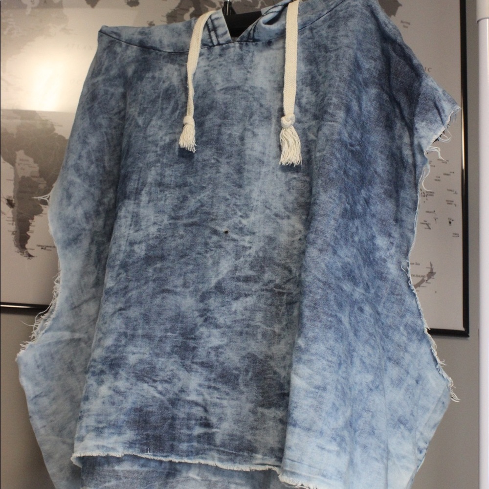 Denim Acid Wash Crop-top w/ Hood